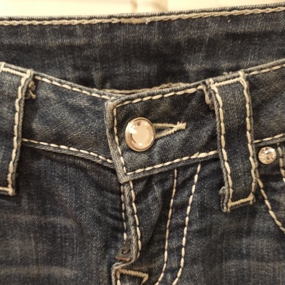 Women's True Religion size 26 low rise skinny jeans with crystal embellishments - Picture 6 of 13
